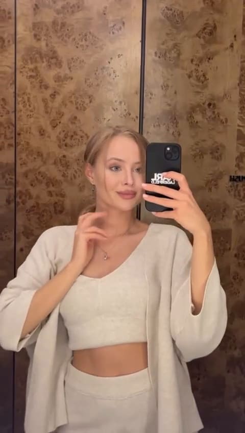 Brooke — video